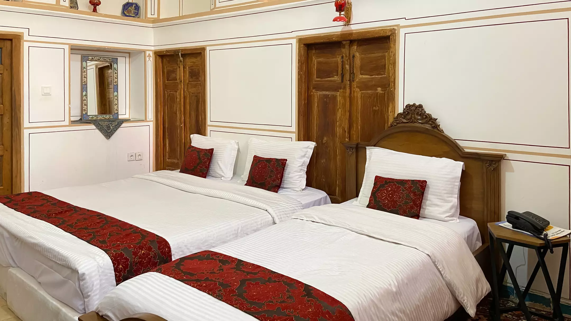 Alibaba https://cdn.alibaba.ir/ostorage/hotel-accommodation-images/6704dc6c906add960f28deaa_b2984c7d-fc47-42d9-b02f-93f2fedc76bf_سه تخته (2).webp